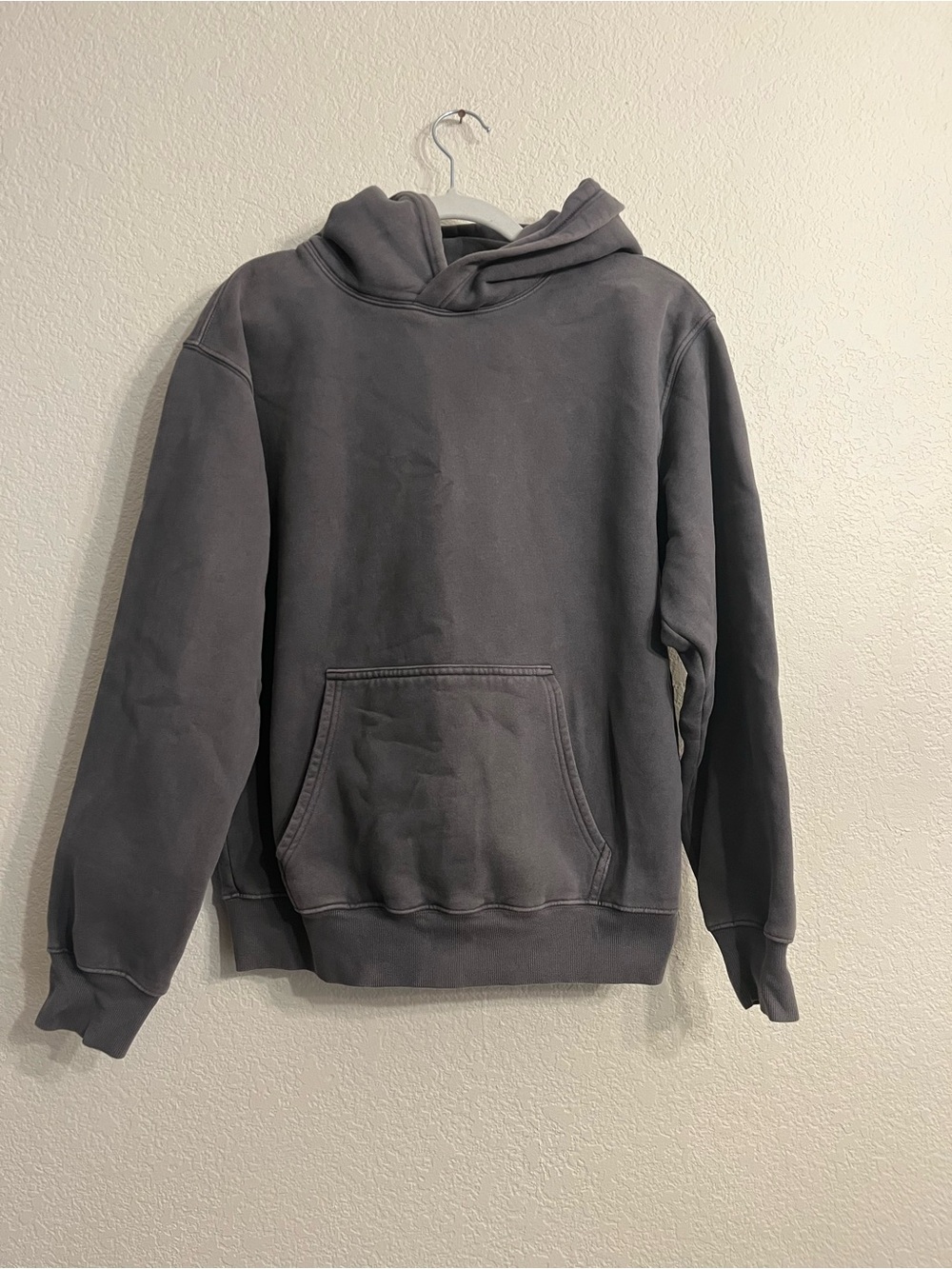 Aritzia Women's Charcoal Gray “sweat fleece” cozy streetwear